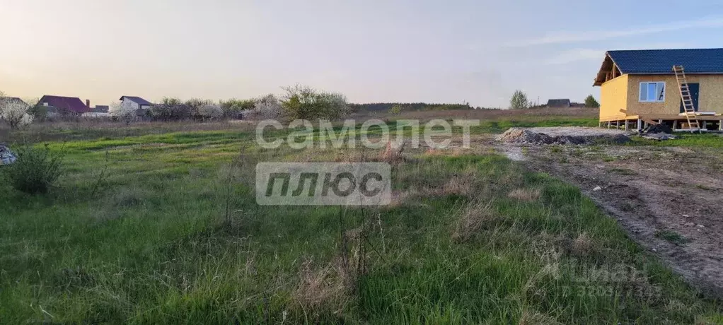 Участок в Курская область, Курский район, Моковский сельсовет, д. 2-я ... - Фото 1