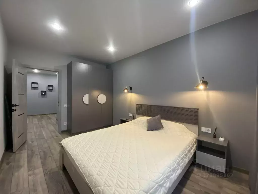 2-к кв. Кировская область, Киров Октябрьский просп., 117 (60.0 м) - Фото 2