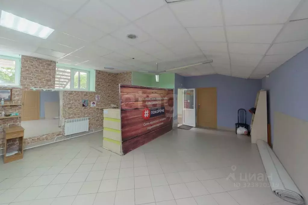 Помещение свободного назначения в Тюменская область, Тюмень ул. ... - Фото 1