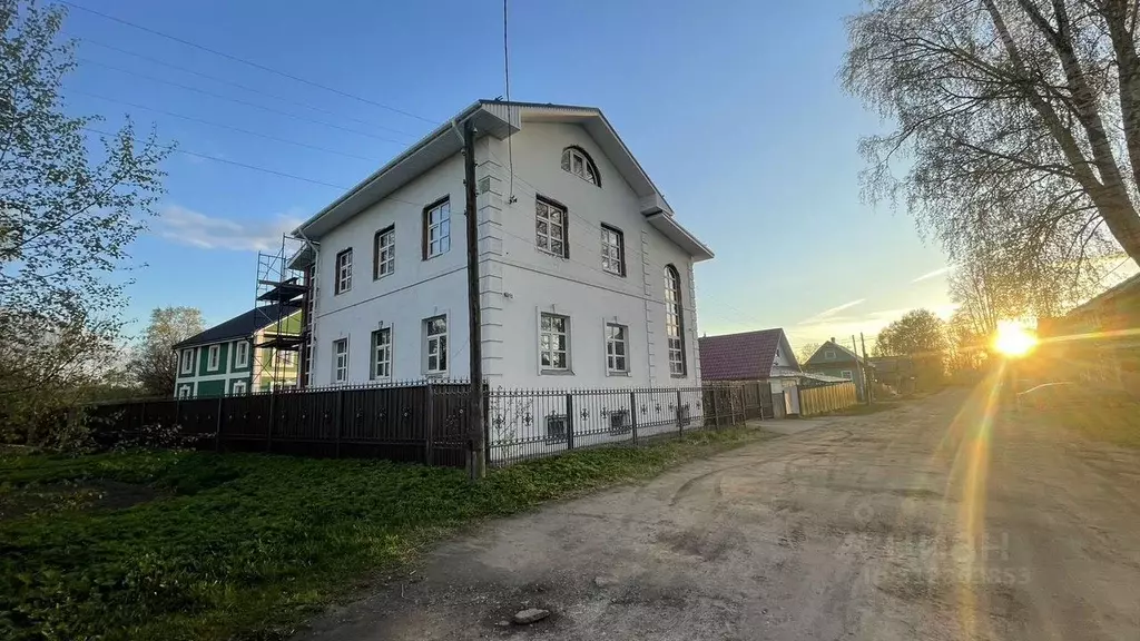 Помещение свободного назначения в Ленинградская область, Тихвин ул. ... - Фото 0