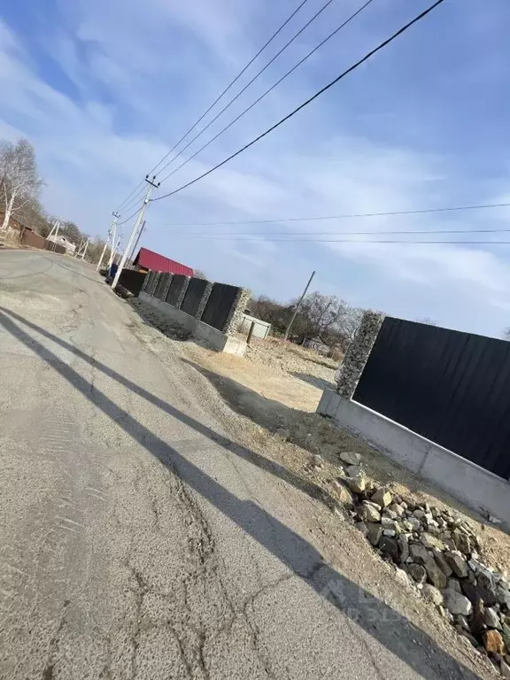 Участок в Приморский край, Уссурийск ул. Топоркова (5.56 сот.) - Фото 0