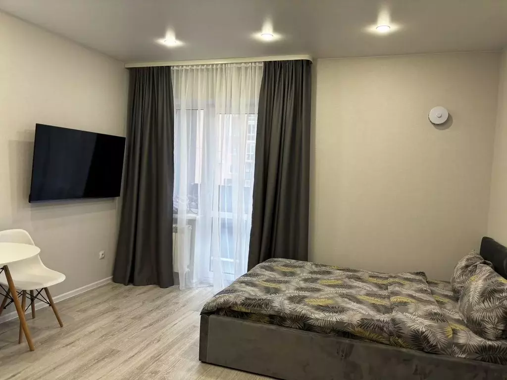 Студия Псковская область, Псков ул. Юности, 22 (30.0 м) - Фото 1