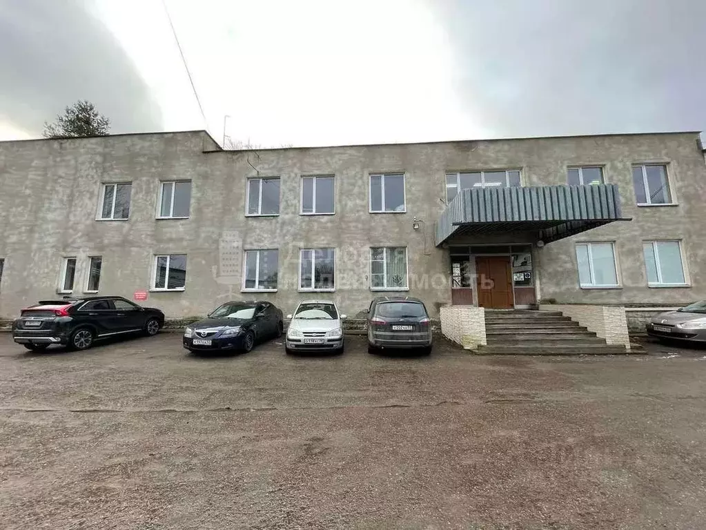 Помещение в аренду великий новгород. Ул славная 46 Великий Новгород. Улица славная 46 в Великом Новгороде. Славная 46. АЛБАСС славная ул., 46, стр. 1, торговая сторона, Великий Новгород фото