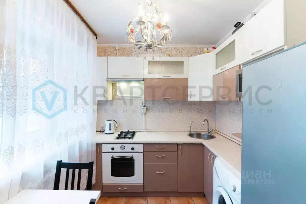 1-к кв. Омская область, Омск Спортивный проезд, 4 (30.0 м) - Фото 1