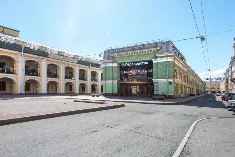 Торговая площадь в Санкт-Петербург Думская ул., 4 (894 м) - Фото 1