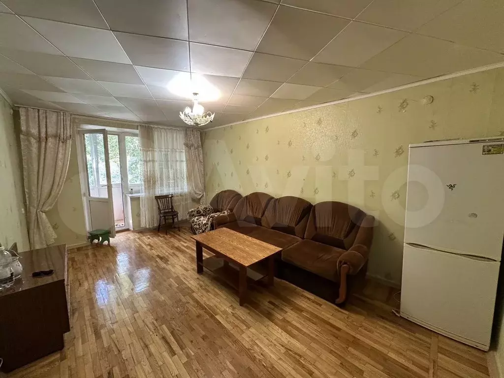 3-к. квартира, 65 м, 2/5 эт. - Фото 0