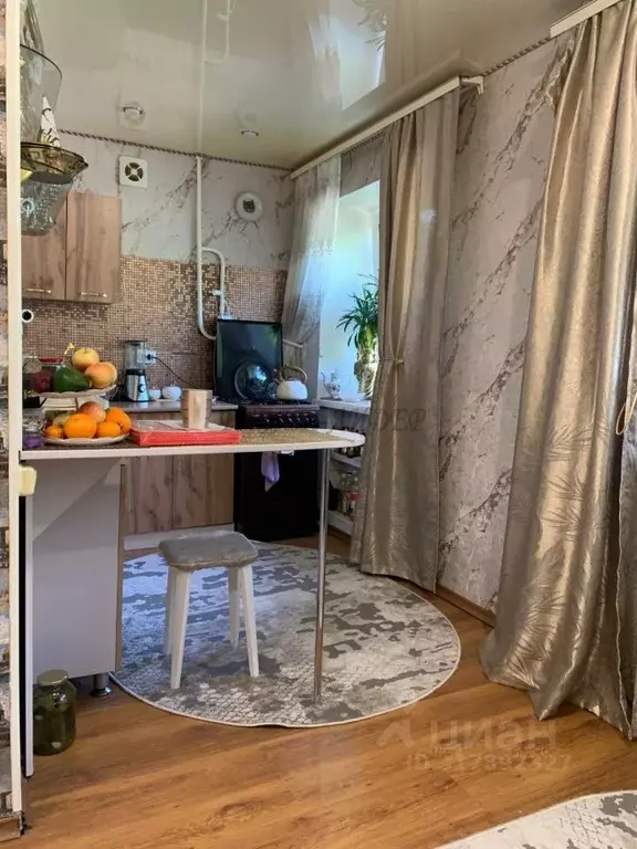 1-к кв. Алтай, Горно-Алтайск Коммунистический просп., 35 (30.0 м) - Фото 0