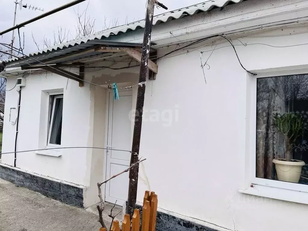 Дом в Крым, Феодосия ул. Садовая, 8 (46 м) - Фото 1