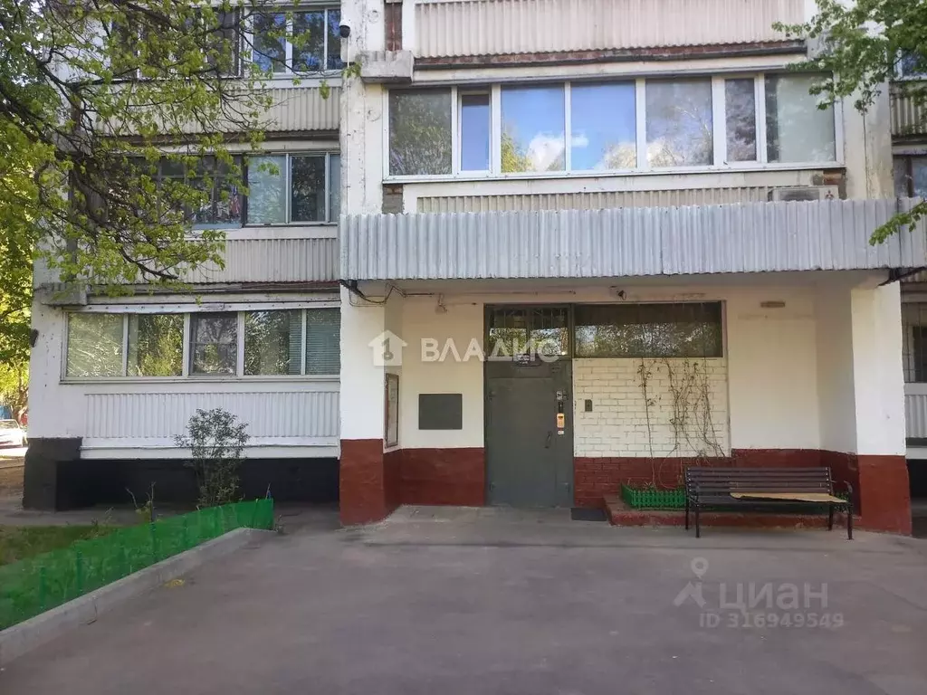 2-к кв. Москва ул. Генерала Белова, 57 (54.0 м) - Фото 0