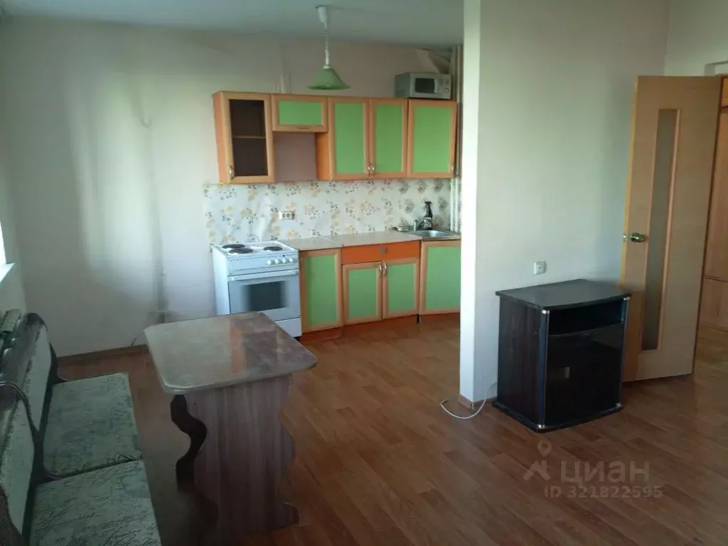 2-к кв. Иркутская область, Иркутск Советская ул., 121/4 (60.0 м) - Фото 0