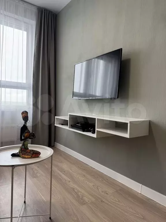 1-к. квартира, 50 м, 12/17 эт. - Фото 1