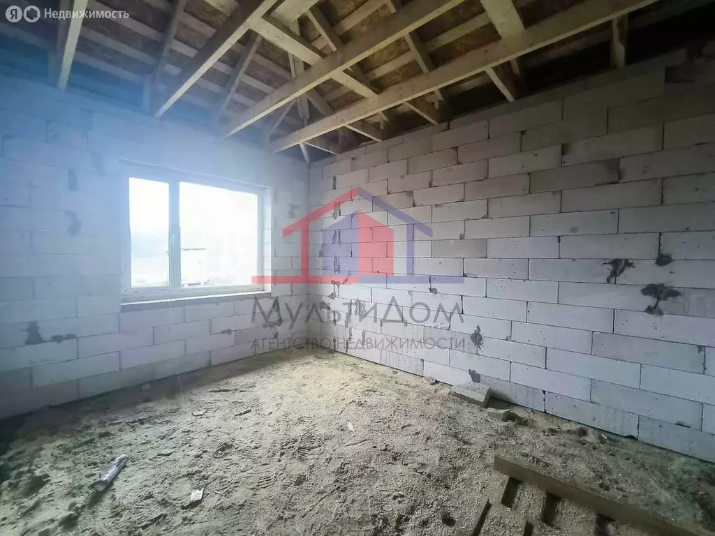 Дом в Губкин, Малиновая улица (110 м) - Фото 1