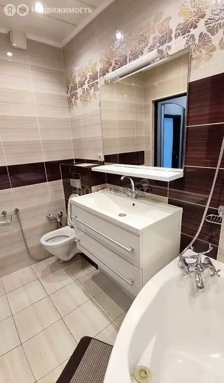 1-комнатная квартира: Калуга, Инженерная улица, 4 (47 м) - Фото 1