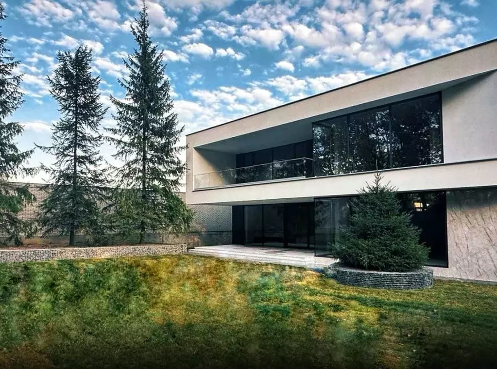 Коттедж в Московская область, Одинцовский городской округ, д. ... - Фото 1