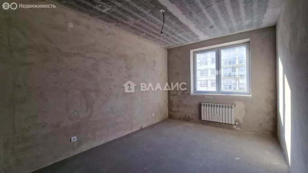3-комнатная квартира: Калининград, Суздальская улица, 15 (79.17 м) - Фото 1