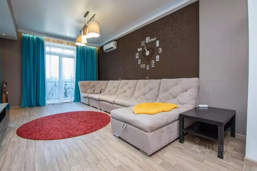 3-к кв. Кемеровская область, Новокузнецк просп. Курако, 16 (77.8 м) - Фото 1