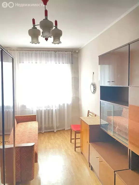 3-комнатная квартира: Калининград, Уральская улица, 3 (58 м) - Фото 1