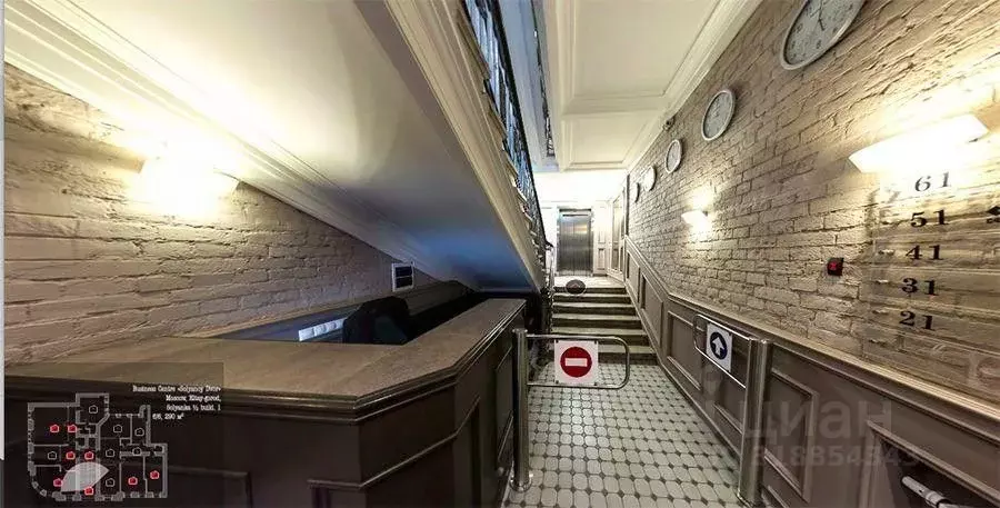 Офис в Москва ул. Солянка, 1/2С1 (151 м) - Фото 1