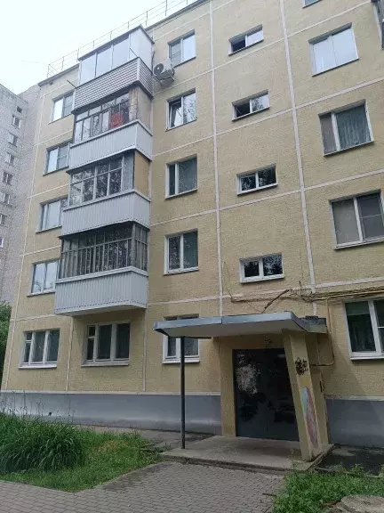 Продаётся 4-к квартира, 60.8 м - Фото 0