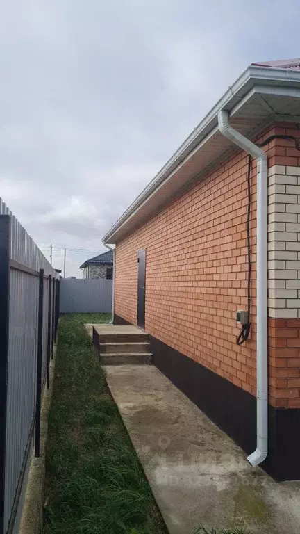 Дом в Краснодарский край, Темрюк Славянская ул., 44И (91 м) - Фото 1