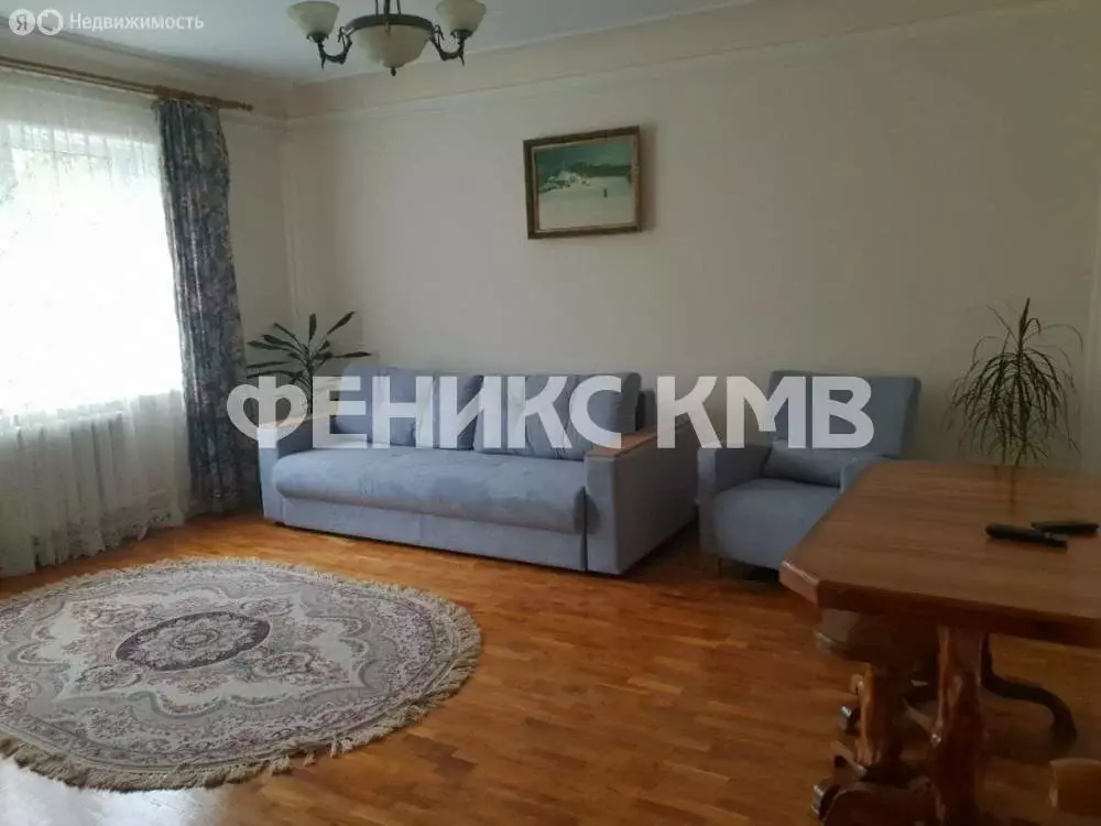 Дом в посёлок Свободы, Рябиновая улица (180 м) - Фото 1