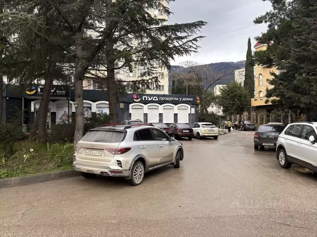 2-к кв. Крым, Ялта ул. Вергасова, 1 (50.6 м) - Фото 1