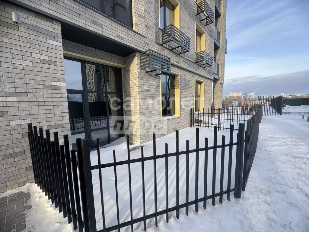 1-к кв. Тюменская область, Тюмень ул. Судостроителей, 48к2 (64.85 м) - Фото 1