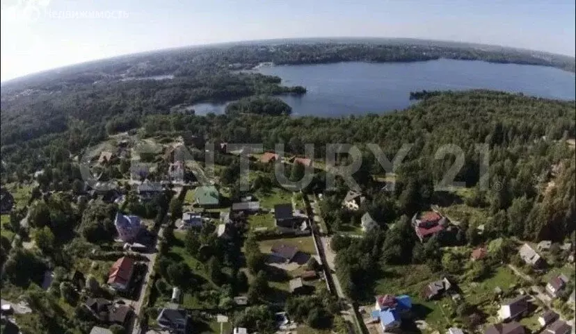 Участок в посёлок Новое Токсово, Парковая улица (9.8 м) - Фото 1