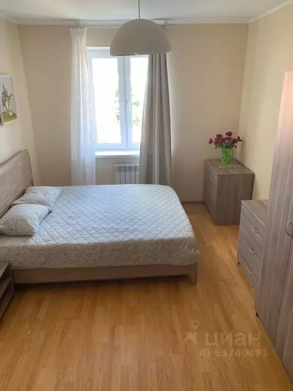 2-к кв. Краснодарский край, Геленджик Советская ул., 77 (70.0 м) - Фото 0