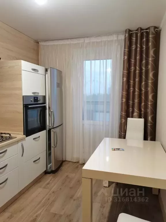2-к кв. Татарстан, Набережные Челны 21-й комплекс, 24 (57.0 м) - Фото 0