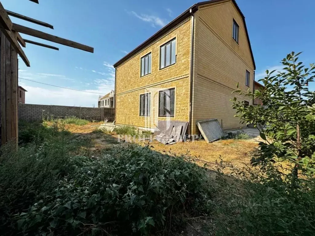 Дом в Дагестан, Махачкала ул. Шахшаева, 7 (315 м) - Фото 1