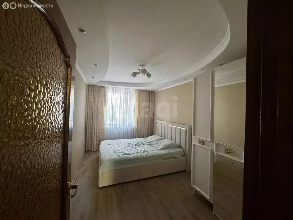 3-комнатная квартира: Евпатория, улица 9 Мая, 96 (74 м) - Фото 2