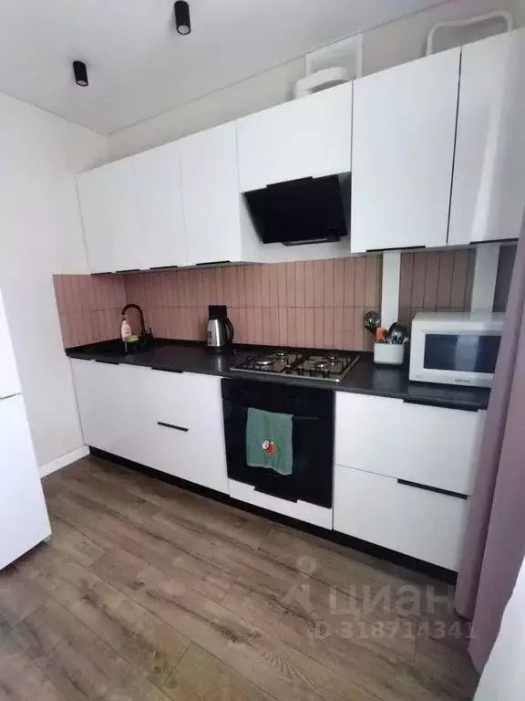 1-к кв. Татарстан, Казань ул. Челюскина, 48 (36.0 м) - Фото 2