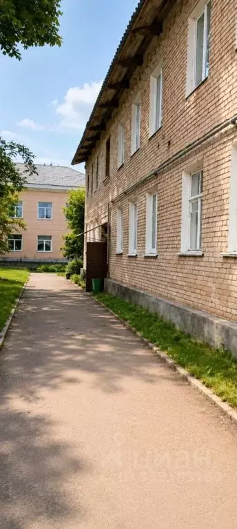 2-к кв. Ленинградская область, Волосово пл. Советов, 1 (38.0 м) - Фото 1