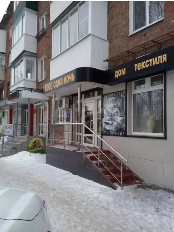 Торговая площадь в Тульская область, Узловая ул. Беклемищева, 89 (35 ... - Фото 1