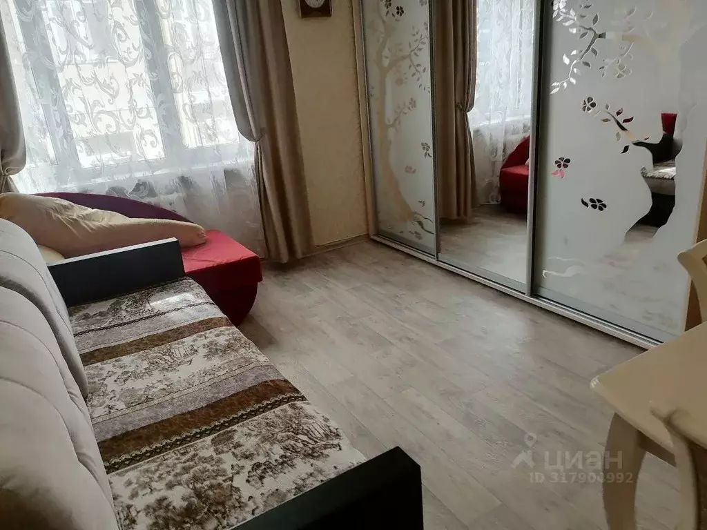 2-к кв. Крым, Алушта ул. Ленина, 28 (36.0 м) - Фото 0