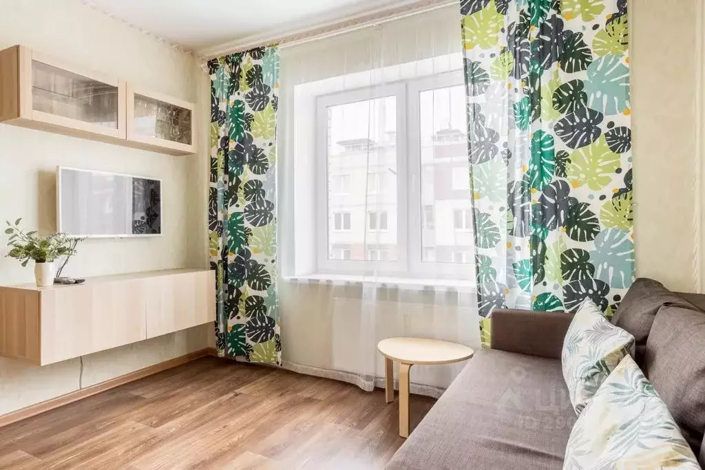 2-к кв. Санкт-Петербург просп. Юнтоловский, 53к1 (58.0 м) - Фото 1