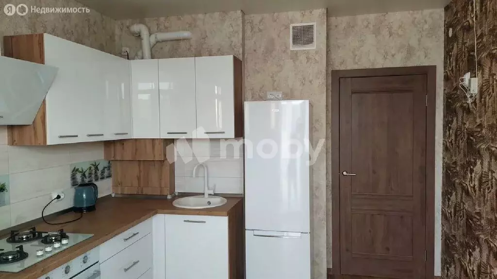 2-комнатная квартира: Калининград, Кипарисовая улица, 3 (70 м) - Фото 2