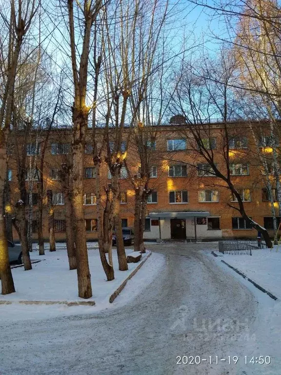 Студия Тюменская область, Тюмень ул. Республики, 178 (15.0 м) - Фото 1