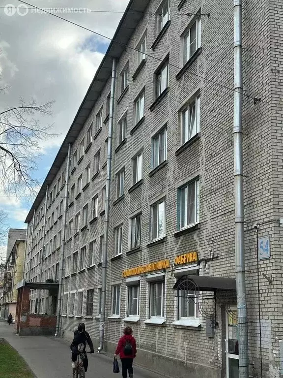 1к в 9-комнатной квартире (18 м) - Фото 1