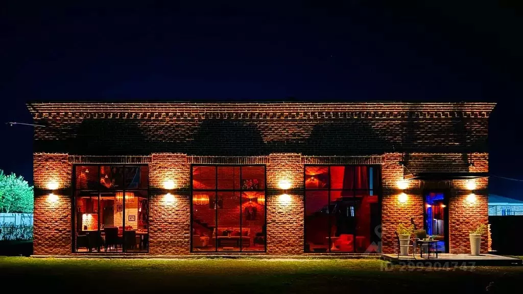 Дом в Ростовская область, Неклиновский район, с. Новобессергеневка ул. ... - Фото 1