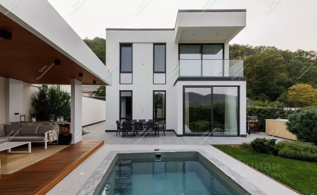 Дом в Краснодарский край, Сочи Видовая ул., 2А (240 м) - Фото 0