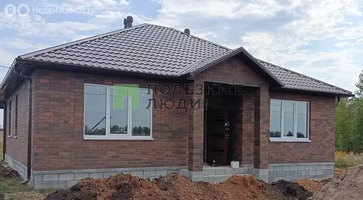 Дом в Белгородская область, Яковлевский муниципальный округ, Строитель ... - Фото 1