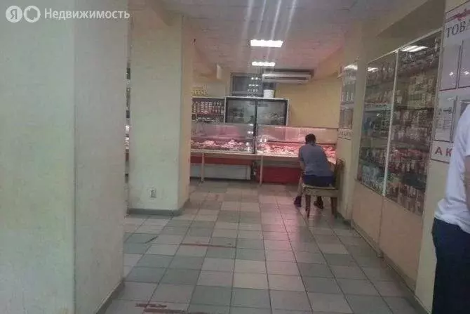 Торговая площадь (250 м) - Фото 1