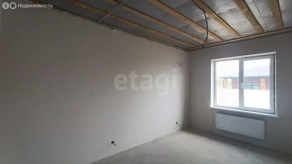 Дом в Российский, Парковая улица (175 м) - Фото 1