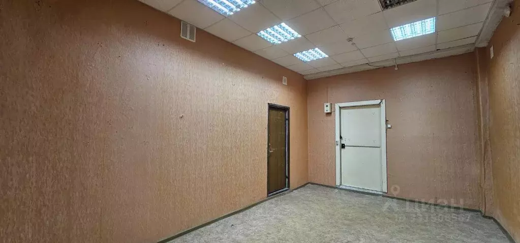 Помещение свободного назначения в Саратовская область, Саратов просп. ... - Фото 2