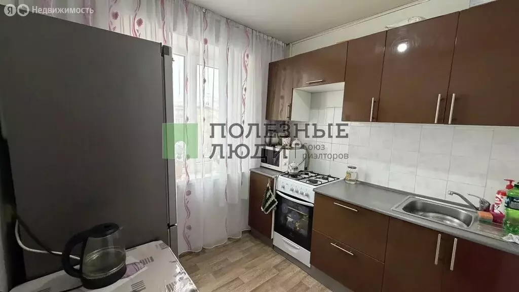 2-комнатная квартира: Красноярск, проспект Металлургов, 43 (45.4 м) - Фото 1