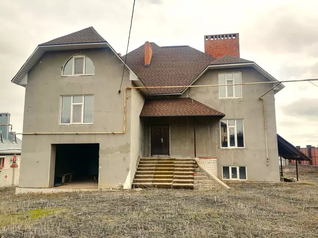 Коттедж в Саратовская область, с. Усть-Курдюм ул. Крайняя (470 м) - Фото 1