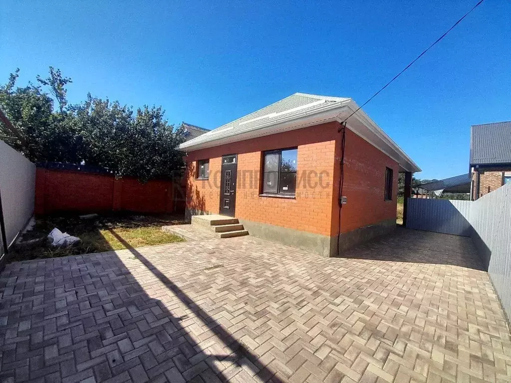 Дом в Краснодарский край, Динской район, Пластуновское с/пос, ... - Фото 1