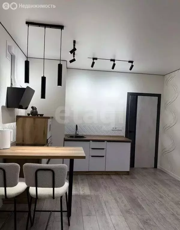 Квартира-студия: Чита, улица Ивана Артёменко, 1 (30 м) - Фото 2